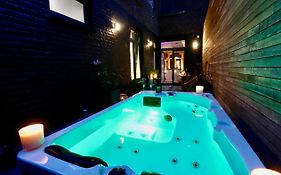 Suitedreams - Bubble Suite Liege